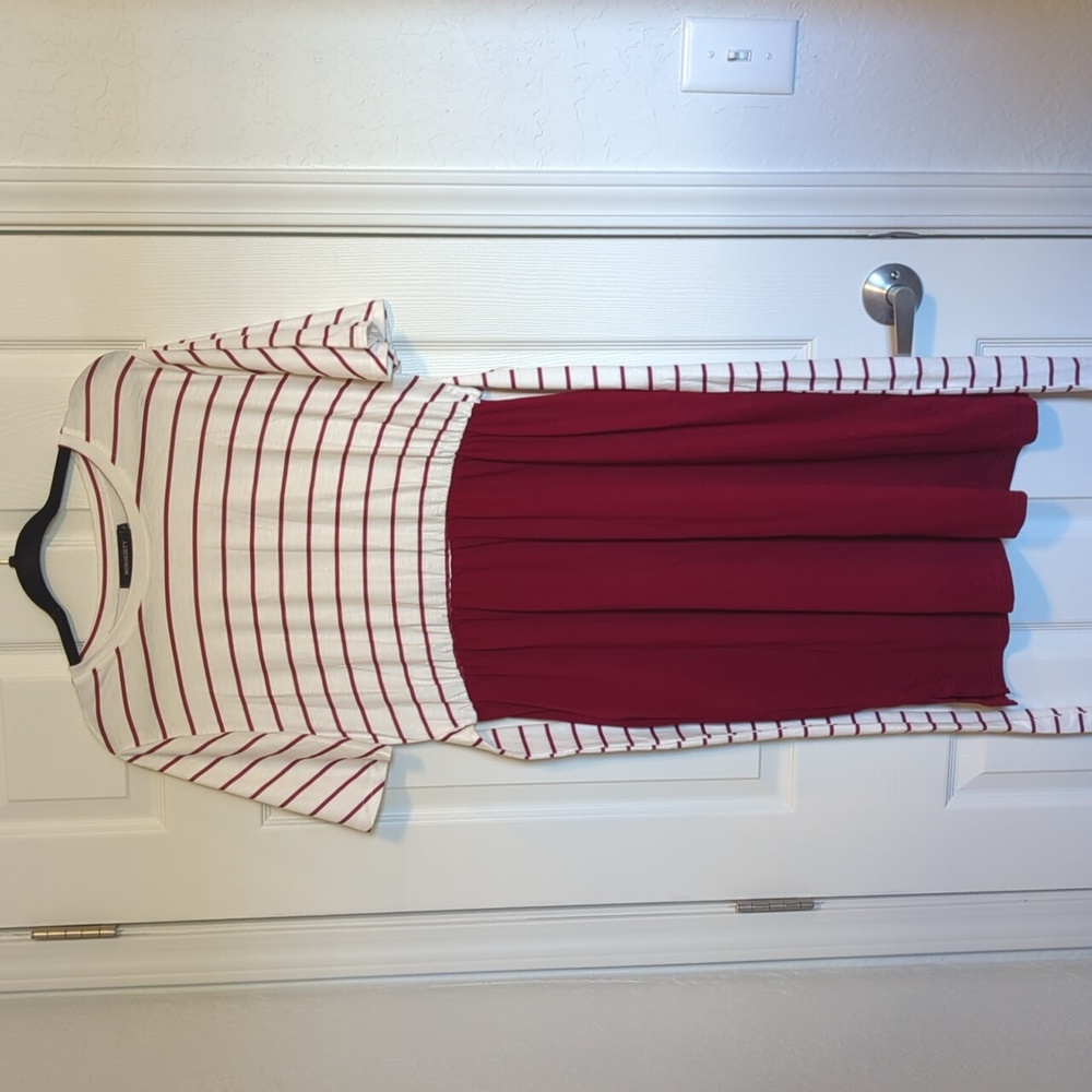 Crimson striped dress with tie
